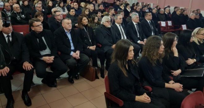 Čović: Ivo je ljudska gromada koja se može teško nadomjestiti