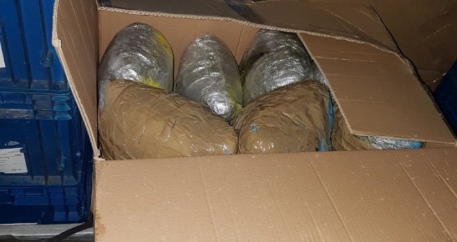 U akciji 'Skradin' uhapšeno više osoba, oduzeta marihuana, eksploziv i novac