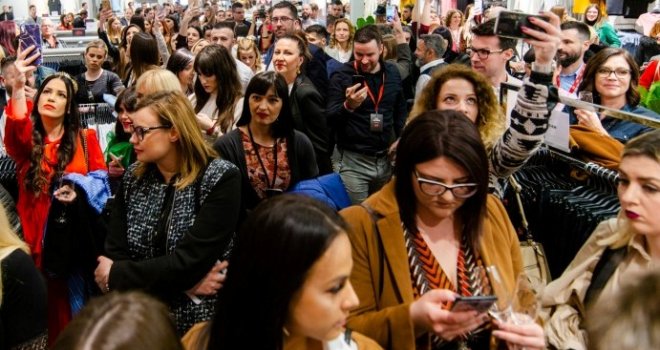 U Hagu šok za RS, ali u Banjaluci spektakl: Pomama koju juče nije mogao zaustaviti čak ni Radovan Karadžić!   