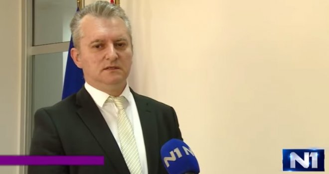 Političko Sarajevo prema bh. Hrvatima već godinama vodi pedersku politiku pa mi je logično da povorka ponosa bude tamo