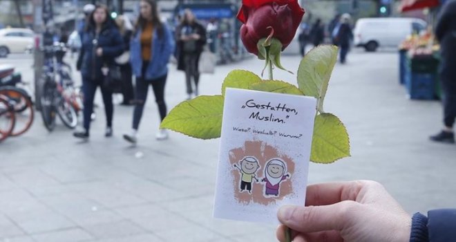 Znate li o čemu se radi u ovoj kampanji širom Evrope? 'Izvolite, ja sam musliman'