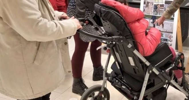 U Servis centru 'Dajte nam šansu' podjela i adaptacija ortopedskih pomagala za djecu iz cijele BiH