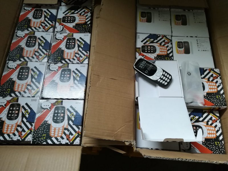 oduzeti-mobilni-telefoni-6