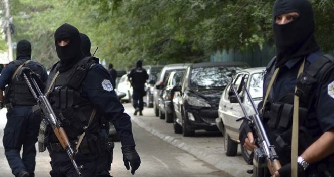 Specijalci na sjeveru Kosova, oglasile se sirene za vazdušnu opasnost, brojni uhapšeni!