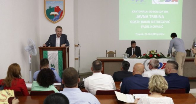 Bošnjački privrednici drže cijelu državu, bez njih bi i RS padala! Mi držimo ovu zemlju, mi smo cement...