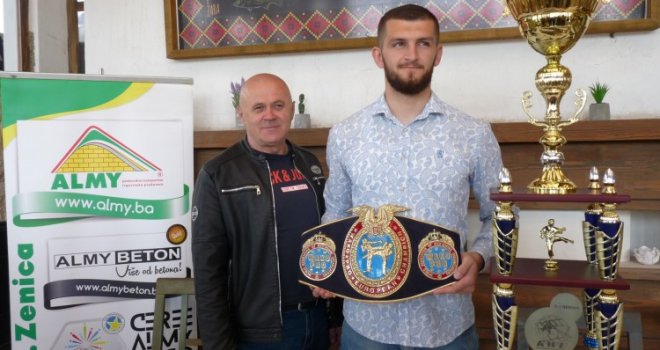 Preminuo zenički trener borilačkih vještina Husein Selimović- Musa