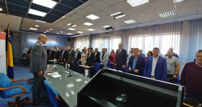 Socijaldemokrati BiH: Ko su ljudi koji vode stranku koja želi liderstvo na ljevici u Tuzlanskom kantonu