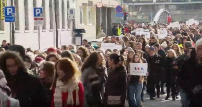 'Hoće l’ ta promjena': Čeka li Sarajlije beogradski scenarij i blokade grada?