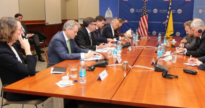 Sastanak Palmera i diplomata sa Čovićem i Izetbegovićem: Kada će konačno biti riješeno pitanje izbora u Mostaru?