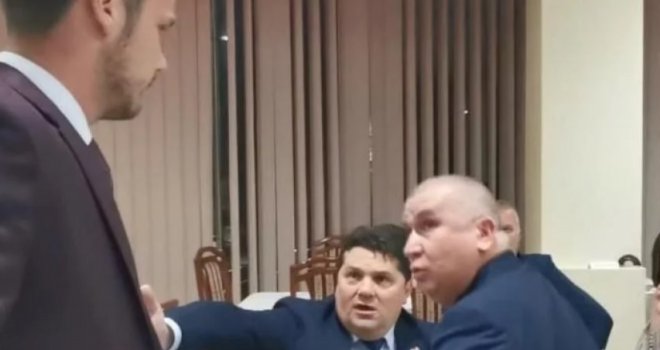 Frka u restoranu: Stanivuković objavio snimak na kojem mu Dodik prijeti i psuje majku