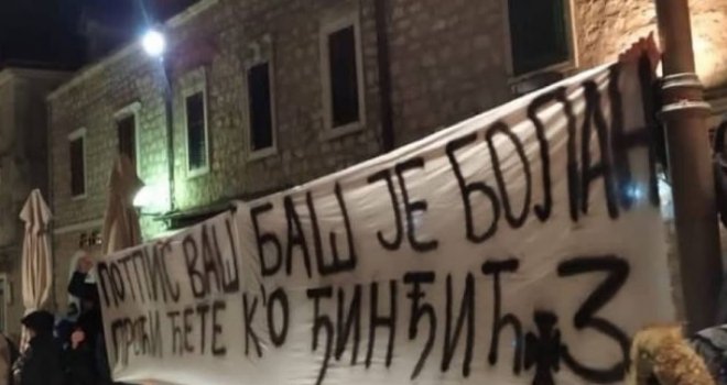 Iz Trebinja upućena prijetnja Milu Đukanoviću: Proći ćete k’o Đinđić!