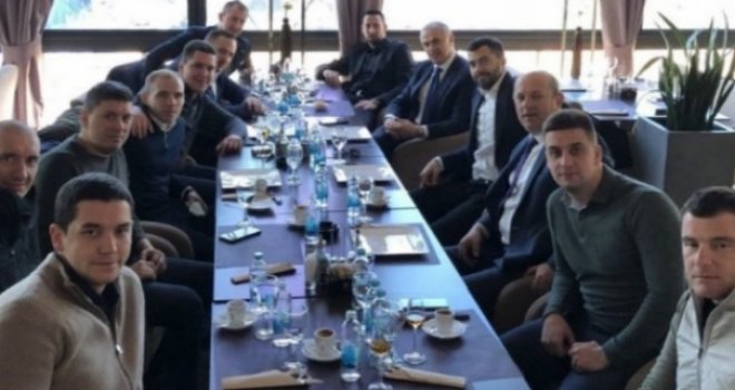 Igor Dodik u društvu kriminalaca, a tu je i sin Aleksandra Vučića: Slavlje uz Acu Rošavog, Salu Mutavog i 'Janjičare'