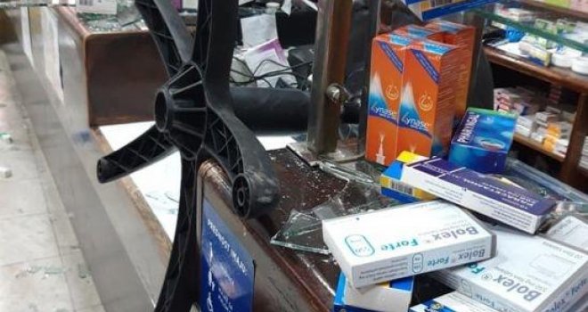 Polupana apoteka na Baščaršiji, pogledajte šta je od nje ostalo: Policija privela 38-godišnjeg Sarajliju