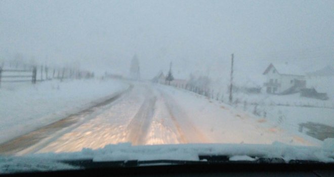 Proljeće 'pregazila' zima: Snijeg do kraja sedmice, a temperature...