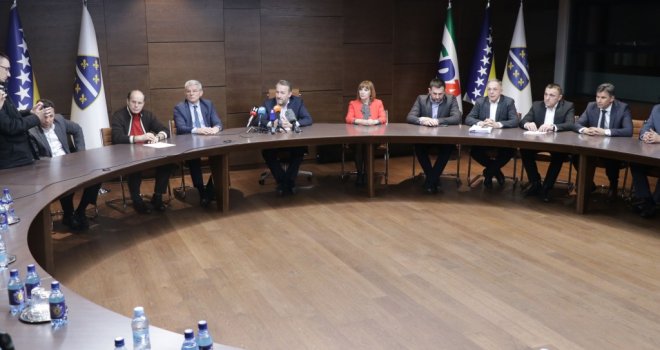 Tri se imena 'vrte' kao potencijalni Radončićevi nasljednici: Evo koga u SDA vide kao novog ministra sigurnosti 