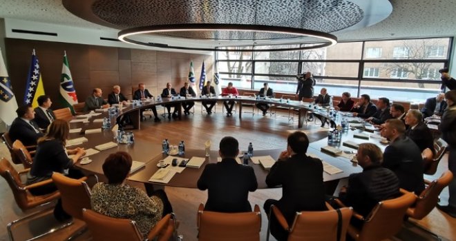 SDA reaguje: Na sceni je pokušaj državnog udara! Tužilaštvo je zaduženo samo za progon Bošnjaka!