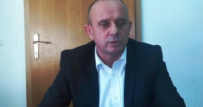 Bh. političar kažnjen sa 1.000 KM zbog 'širenja panike': 'Reći istinu danas se kažnjava! Neću platiti, borit ću se!'
