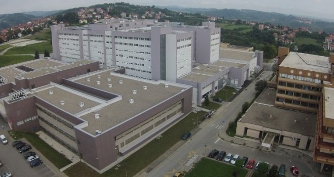 Poslije mjesec dana borbe sa koronavirusom umro ljekar Dragan Vojvodić
