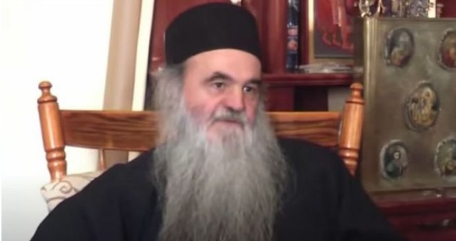 Vladika David zaražen koronavirusom, prethodnih dana služio u hramu