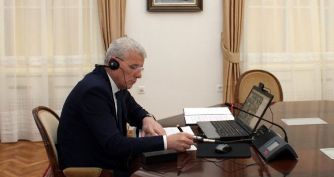 Džaferović: Neprihvatljivo je da BiH i Kosovo po pitanju ekonomske saradnje imaju najrigidniji odnos u regiji