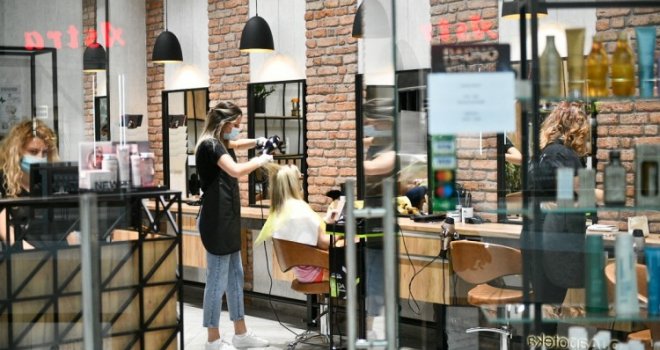 Radojičić: Život se polako vraća u normalu, ali potrebne mjere zaštite