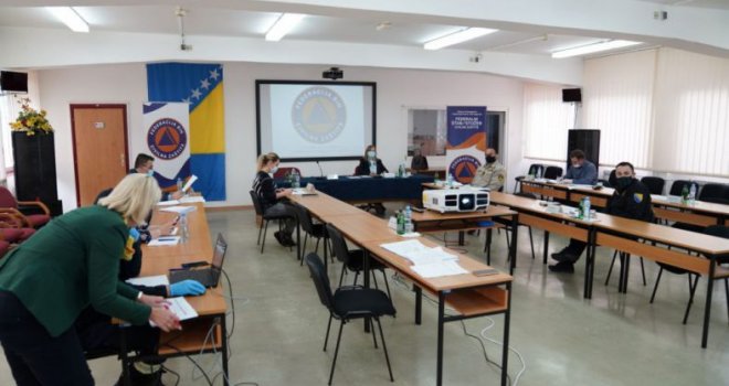 Pročitajte nove naredbe Federalnog štaba: Koje mjere su produžene, a koje ukinute