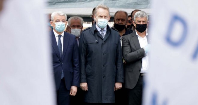 Izetbegović: SNSD sve koči u državi, ne priznaje CIK, ne priznaje državu, blokira državu, neće budžet