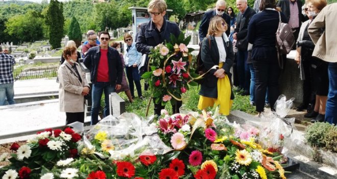 U Tuzli danas sahranjen istaknuti privrednik i sportski radnik dr. Anto Raos