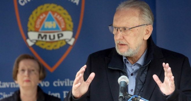 Božinović: Odbijeno je oko 70 posto zahtjeva za ulazak u Hrvatsku, vraćamo ljude s granice!