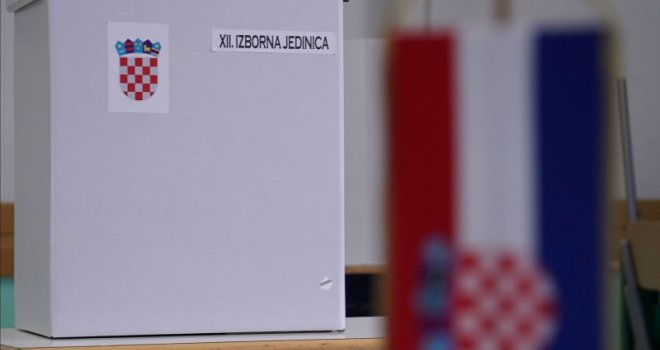 U Mostaru zatvorena birališta: Glasalo se za Hrvatski sabor, birači strpljivo poštovali sve epidemiološke mjere
