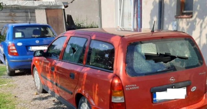 Mirni Sarajlija na meti vandala: 'Razbijaju mi stakla, buše gume... Ni mrava ne bih zgazio, kome smetam?!'