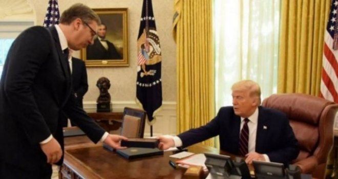 Šta je Vučić isposlovao kod Trumpa: Svi znaju da je dobar glumac, igrač koji je spreman na sve, pa i da odglumi 'poniženje'!