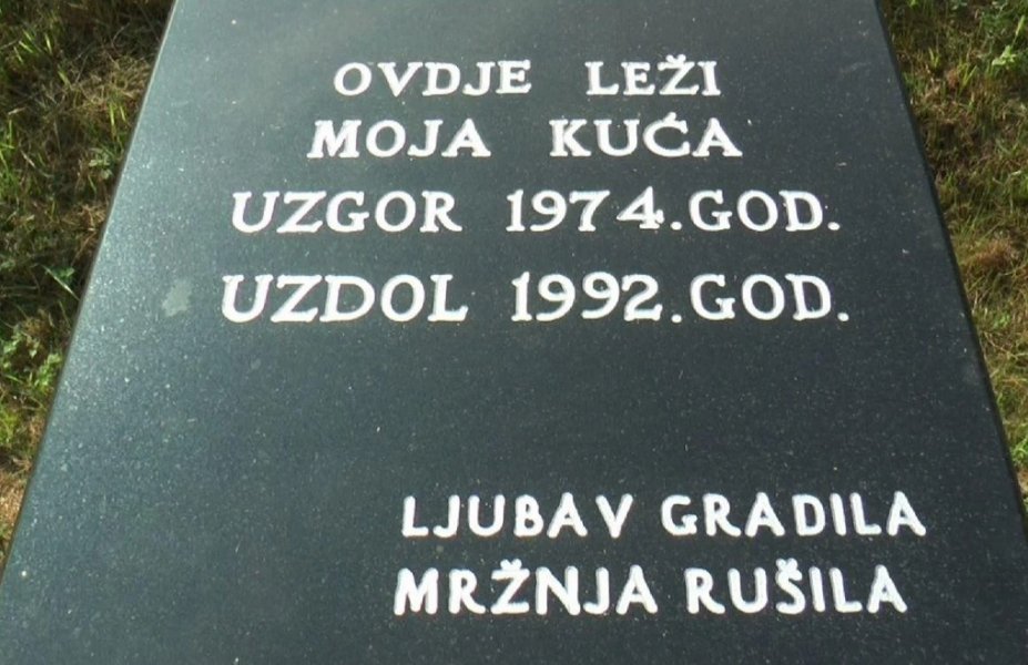 spomenik-kuca