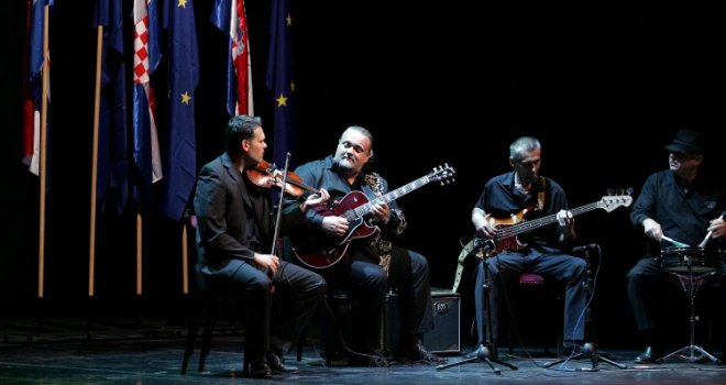 U 45. godini preminuo jedan od vodećih hrvatskih jazz gitarista Damir Kukuruzović