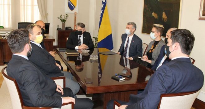 Komšić i Forto o stanju pandemije u BiH i Kantonu Sarajevo: Evo šta su zaključili