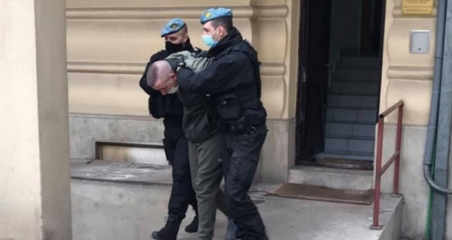 Taksisti osumnjičenom za napastvovanje djevojke određen pritvor: On tvrdi da uopšte nisu ni imali odnos