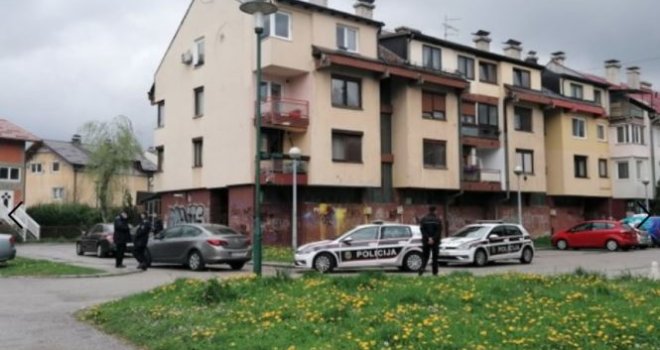 Filmsko hapšenje usred bijela dana na Dobrinji: SIPA pratila opasnog kriminalca, kod sebe imao ručnu bombu