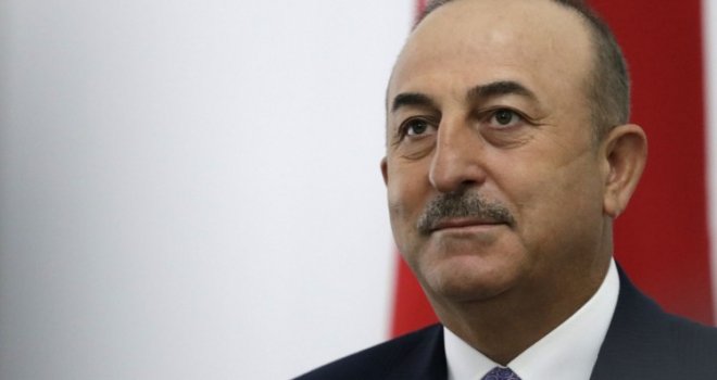 Novinarka: Zašto ste se sastali sa Dodikom? Cavusoglu: Stav Turske je jasan, mi se sastajemo...