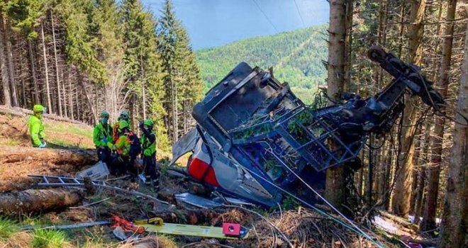 Kabina pala sa žičare u Italiji, najmanje 13 mrtvih: Spasioci još uvijek izvlače žrtve