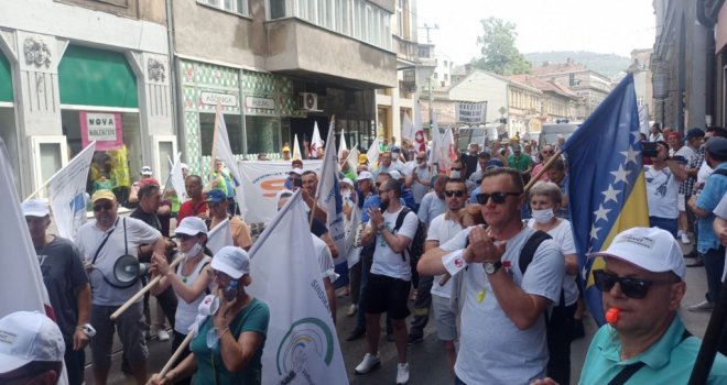 Sindikalci počeli blokadu ulica u Sarajevu: Kako danas izbjeći gužvu?