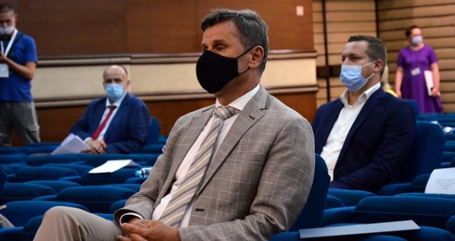 'Moramo poštovati mjere i pripremiti intenzivniju imunizaciju građana': Važan sastanak u Vladi FBiH 