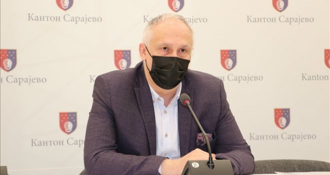 Stranka 'Faraona'! Tvrdim da najmanje vole BiH... U zagrljaju sa onima što vrijeđaju Bošnjake kao narod i islam kao vjeru!