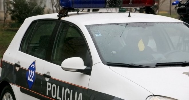 Policija još traga za vozačem Peugeota koji je skrivio nesreće pa pobjegao