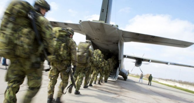 Nijemac Thomas Waitz jasan: U roku od 24 sata u BiH je 6000 obučenih vojnika NATO-a