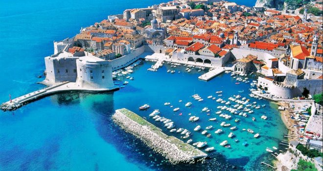 Sve ima cijenu: Nećete vjerovati šta turistima naplaćuju u Dubrovniku