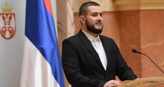  Usame Zukorlić  udario u policijsko vozilo: Nisam iznad zakona, kaznu sam platio 