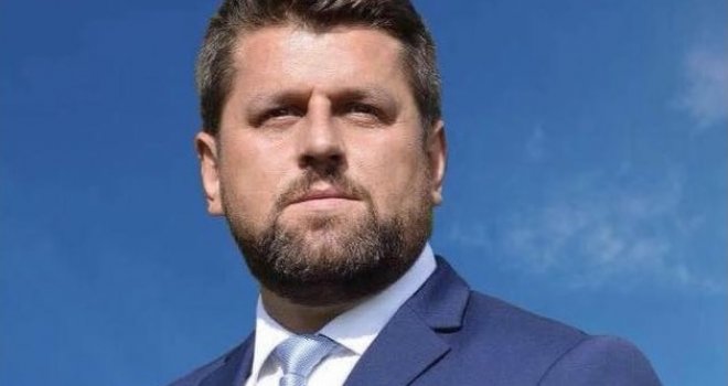 Duraković: Ovo je trenutak za ozbiljnu uzbunu, BiH mora uhapsiti Dodika