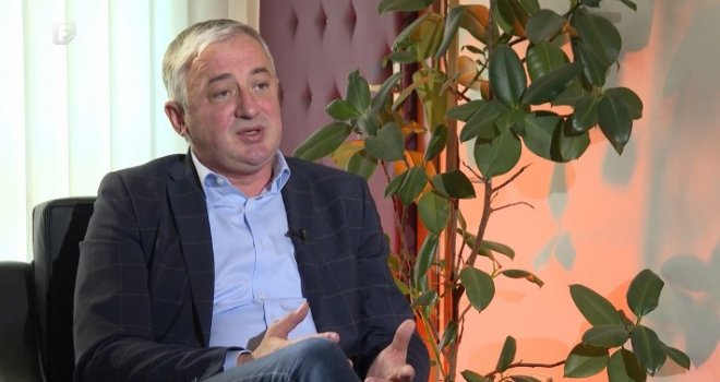 Borenović: Raspad koalicije je očigledan, vlast više nema većinu ni u jednom domu