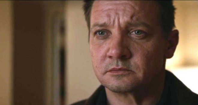 Jeremy Renner odgovorio na tvrdnje da je slao neželjene 18+ fotke i prijetio bivšoj