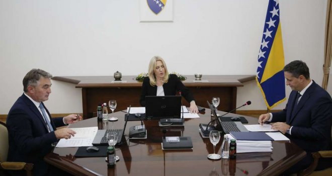 Bećirović i Komšić će glasati za budžet: Više novca za Oružane snage, BHRT...